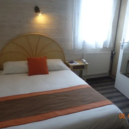 호텔 Logis Restaurant L'empreinte