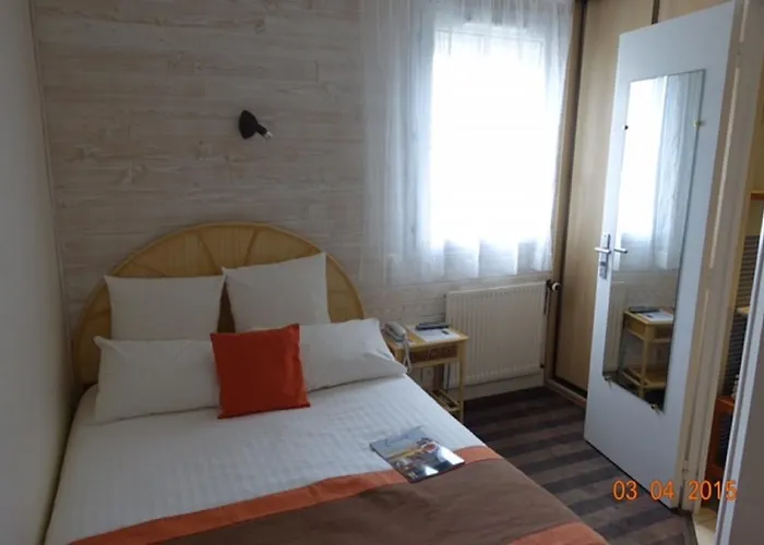 Logis Restaurant L'empreinte 2*