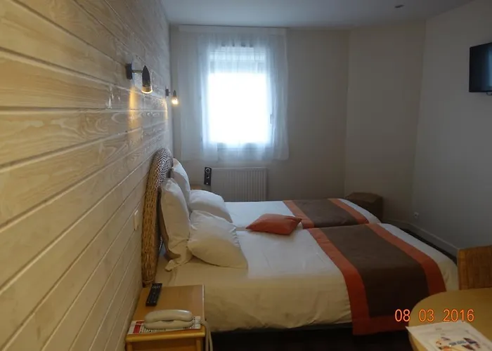 Logis Restaurant L'empreinte Saint-Michel-Chef-Chef