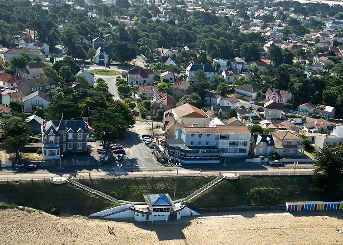 Hotel Logis Restaurant L'empreinte