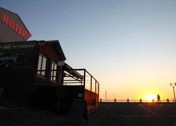 Logis Restaurant L'empreinte 圣米歇尔-谢夫谢夫