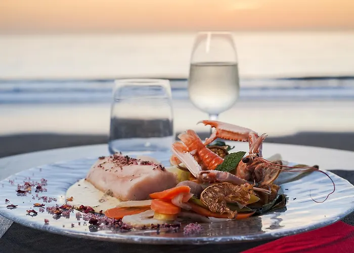 酒店 Logis Restaurant L'empreinte 2*